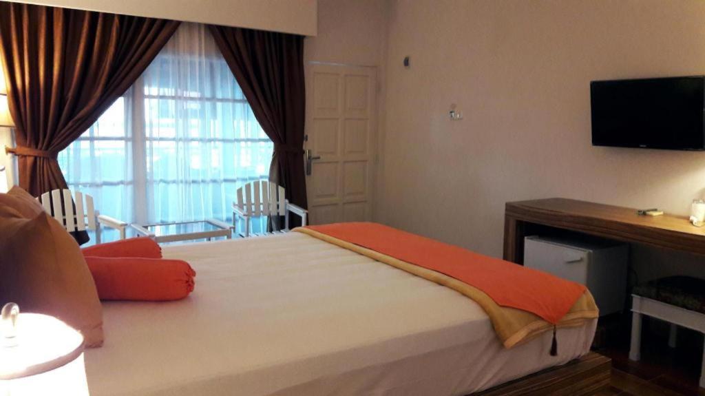 Satria Wisata Hotel Parepare Eksteriør billede