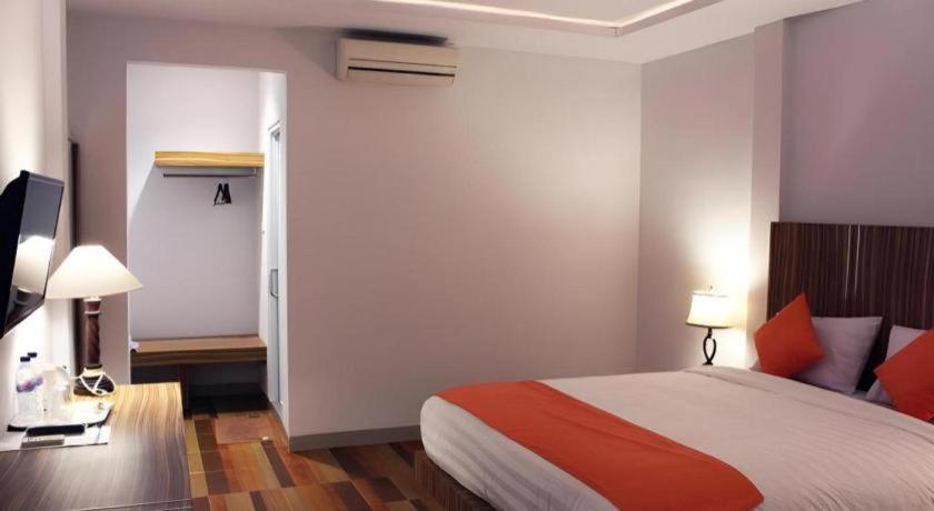 Satria Wisata Hotel Parepare Eksteriør billede