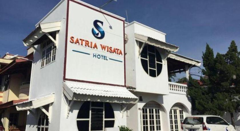 Satria Wisata Hotel Parepare Eksteriør billede