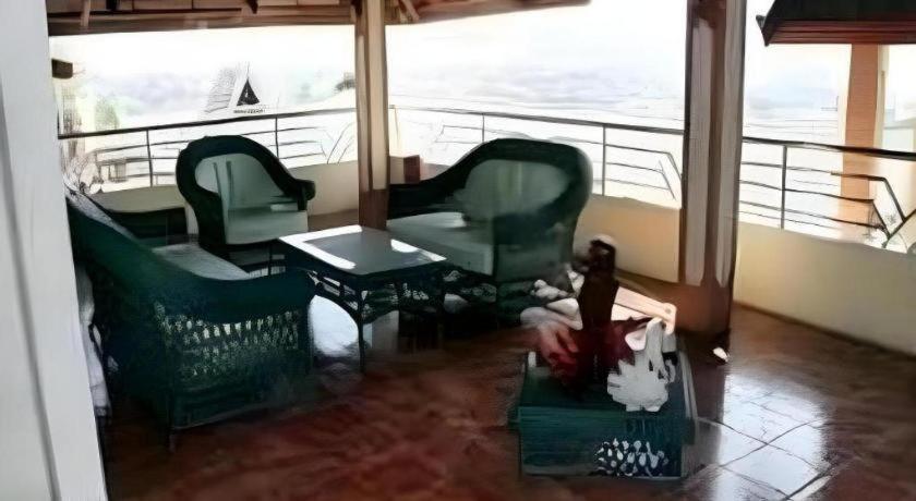 Satria Wisata Hotel Parepare Eksteriør billede