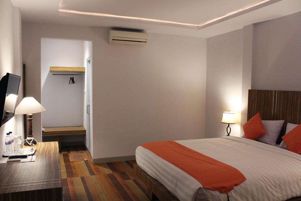 Satria Wisata Hotel Parepare Eksteriør billede