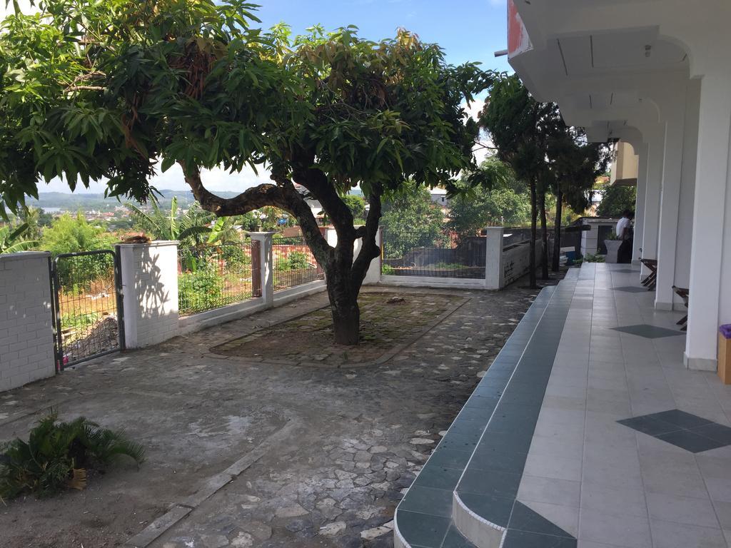 Satria Wisata Hotel Parepare Eksteriør billede